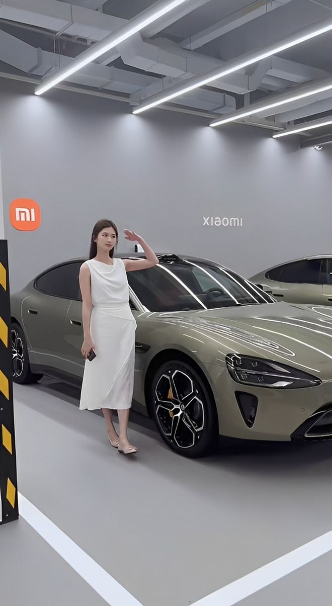 质量都这么高的吗？仙女也就长这样吧pg电子入口小米SU7的美女车主(图3)