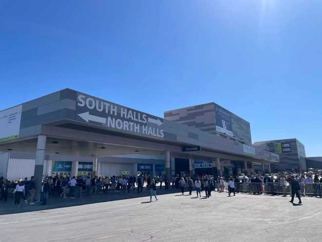 KOSMO 技术硬核驱动镜显非凡实力pg电子中国网站2025美国KBIS展(图2)