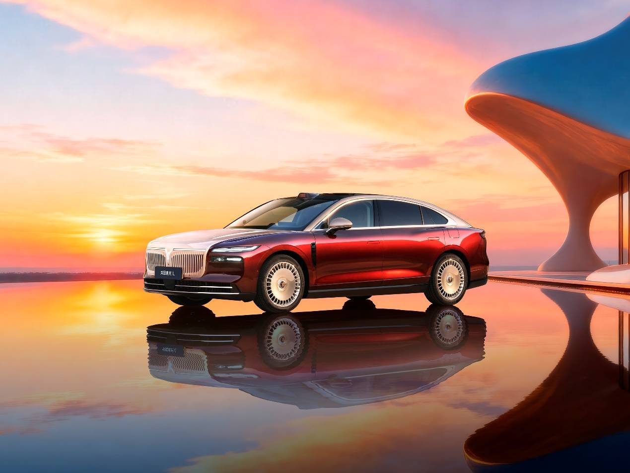 压轴上市定义下一代豪华轿车pg电子模拟器岚图追光L(图3)